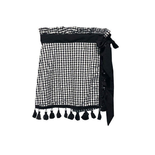 Fusta dama de vara cu ciucuri in carouri