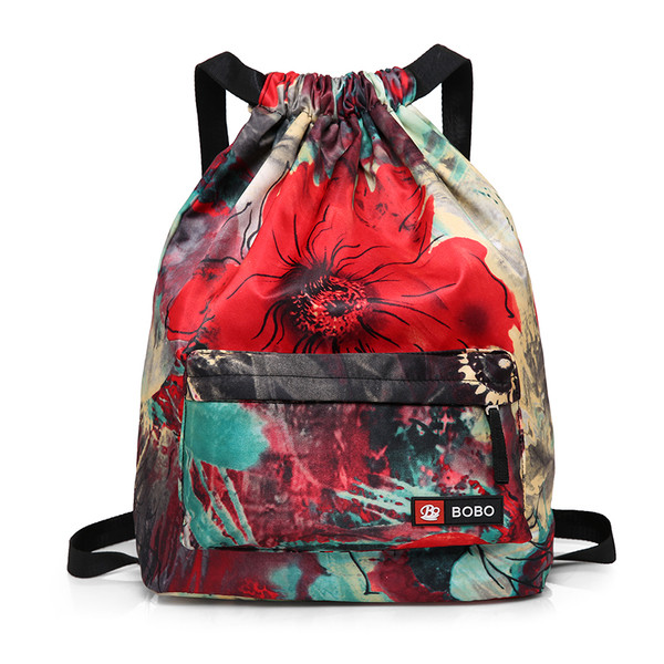 Γυναικείο σακίδιο με πολύχρωμα εκτυπώσιμα και φυτικά μοτίβα