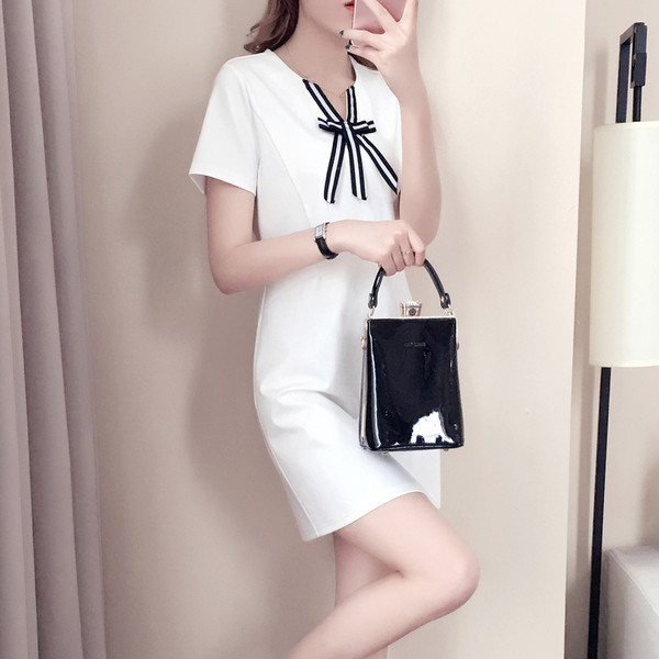 Rochie casual dama cu decolteu in V si panglica in doua culori