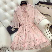 Κομψό γυναικείο φόρεμα σε ροζ και μαύρο χρώμα με floral μοτίβα