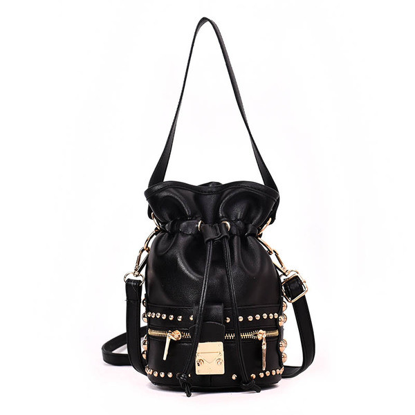 Geanta mica de dama in mai multe culori cu elemente din piele ecologica si nituri metalice