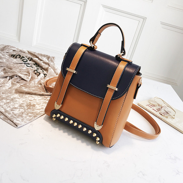 Rucsac de dama in stil retro din piele ecologica cu elemente din nituri metalice