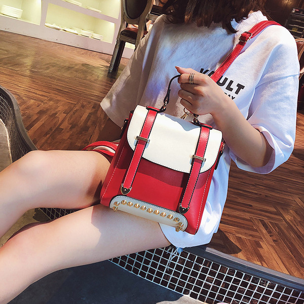 Rucsac de dama in stil retro din piele ecologica cu elemente din nituri metalice