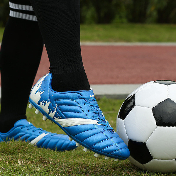 Παπούτσια  ποδοσφαίρου από οικολογικό δέρμα