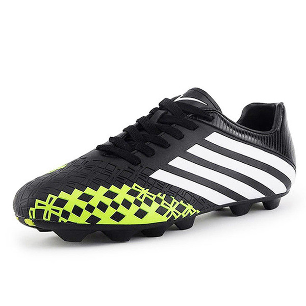 Nasturi de fotbal masculin in trei culori