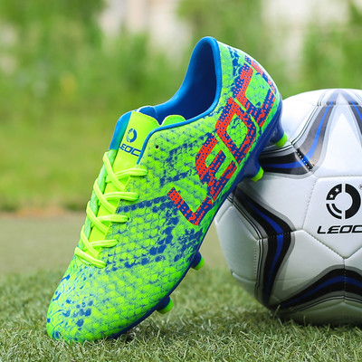 Nasturi de fotbal și centipede pentru bărbați în patru culori