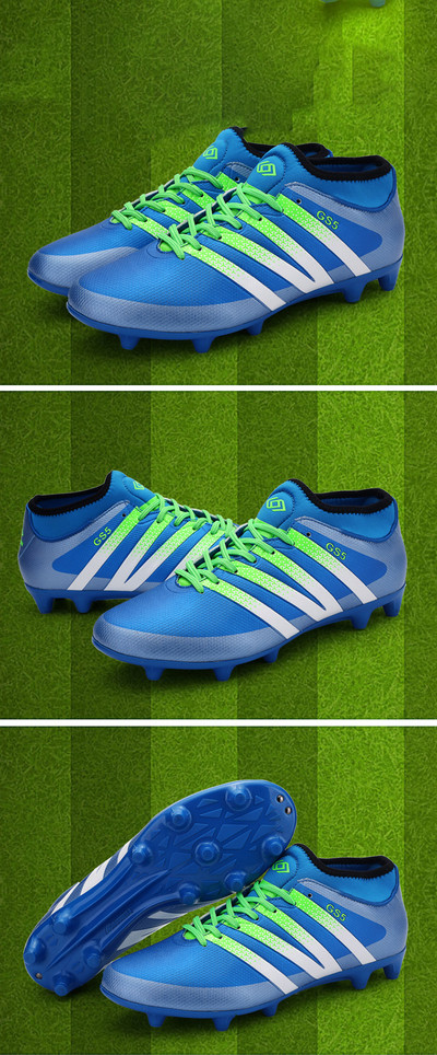 Σύγχρονα ποδοσφαιρικά παπούτσια σε τρία χρώματα