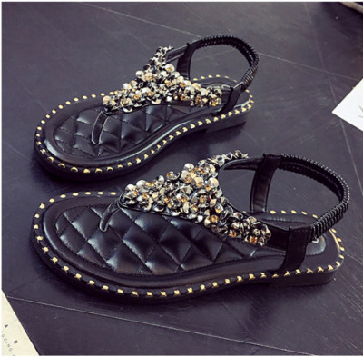 Καθημερινά γυναικεία σανδάλια σε δύο χρώματα με διακοσμητικές πέτρες