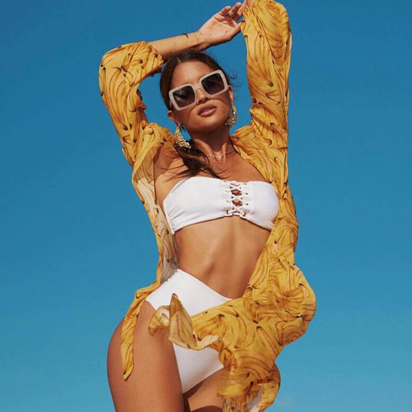 Costum de baie elegant pentru femei din două piese alb - bikini cu talie înaltă și bustieră cu cravate