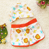 Costum de baie pentru baieti pentru copii cu imprimeu in doua culori cu casca de inot