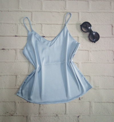 Maieu modern de damă din satin cu decolteu în V în mai multe culori