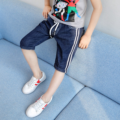 Παιδικά σορτς για αγόρια με πλευρική μπορντούρα