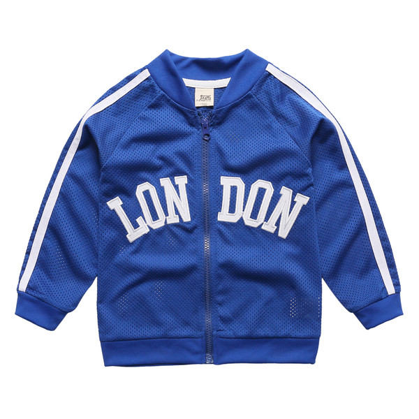 Παιδικό καλοκαιρινό σπορ  μπουφάν σε τρία χρώματα με επιγραφή