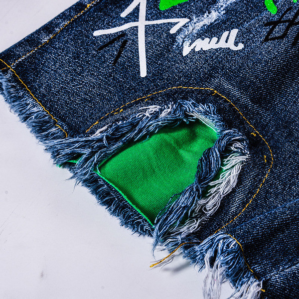 Pantaloni scurți pentru fete pentru copii cu broderie, motive colorate și broderii