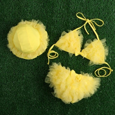 Costum de baie pentru copii in doua parti in mai multe culori cu dantela si volane