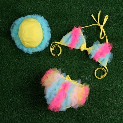 Costum de baie pentru copii in doua parti in mai multe culori cu dantela si volane