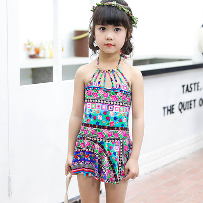 Costum de baie intreg pentru copii in culori vii cu motive etnice