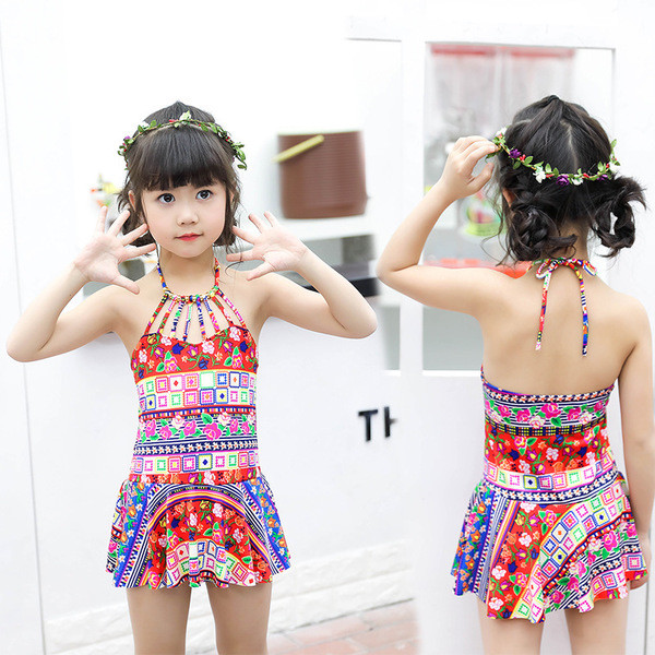 Costum de baie intreg pentru copii in culori vii cu motive etnice