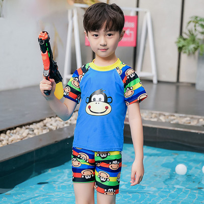 Costum de baie copii pentru baieti in doua parti cu aplicatie maimuta