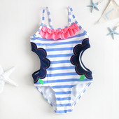 Costum de baie intreg pentru copii cu decor floral si volane