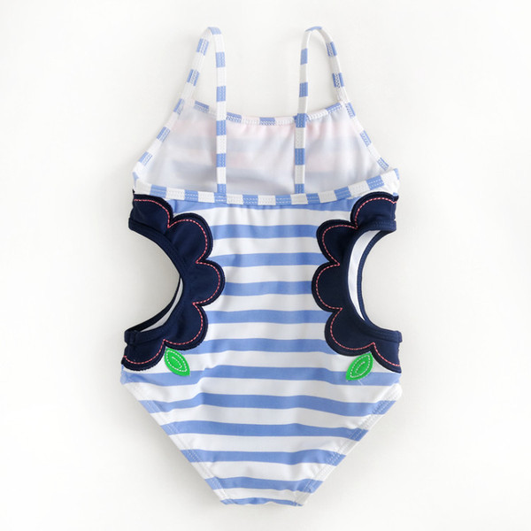 Costum de baie intreg pentru copii cu decor floral si volane