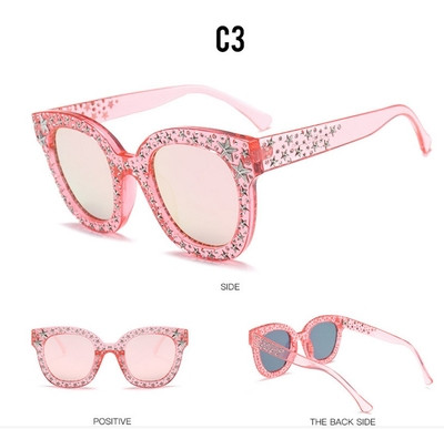 Γυναικεία μοντέρνα γυαλιά σε τετράγωνη μορφή με μεταλλική διακόσμηση