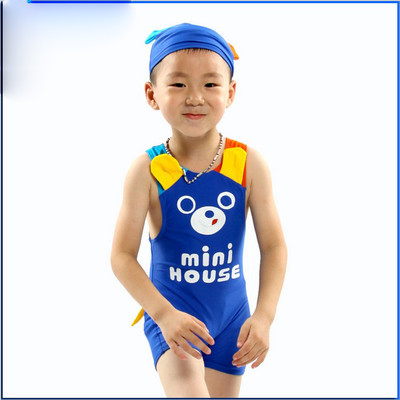 Μαγιό για αγόρια με καπέλο και δίχρωμη εφαρμογή