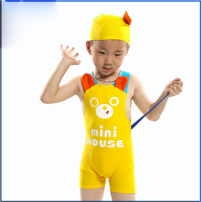 Μαγιό για αγόρια με καπέλο και δίχρωμη εφαρμογή