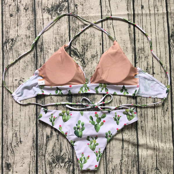 Costum de baie de damă din două piese cu imprimeu și căptușeală