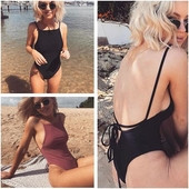 Costum de baie complet NOU elegant, cu spatele gol și cravate în două culori