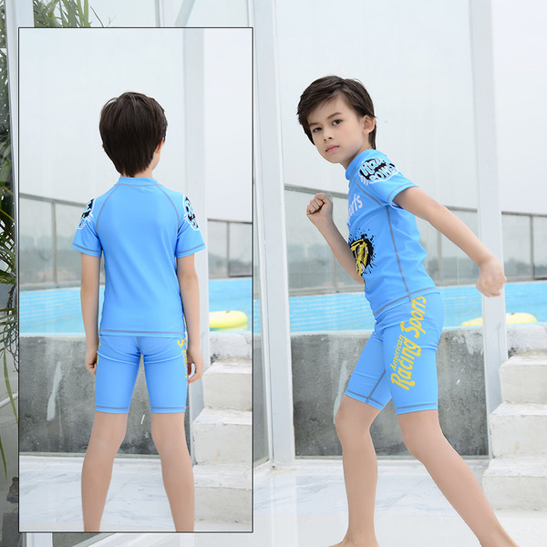 Costum de baie pentru baieti pentru copii cu aplicatie in sase culori