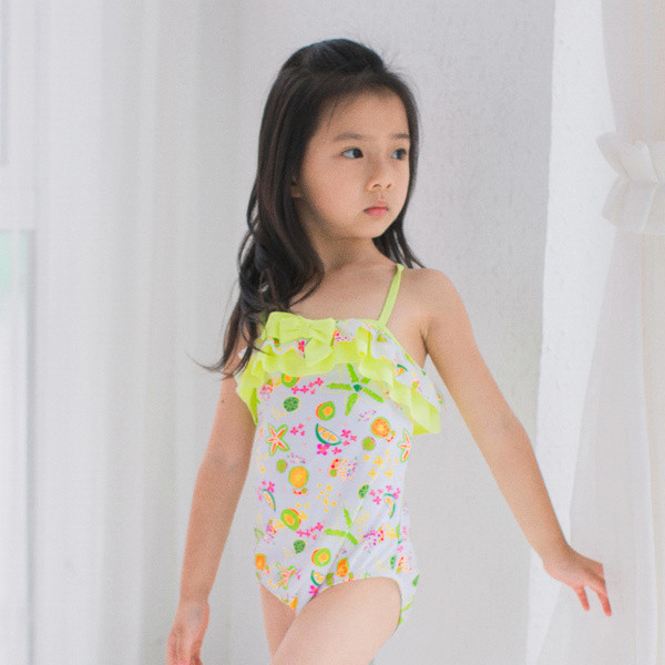 Costum de baie intreg pentru copii alb cu motive colorate