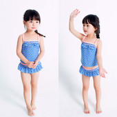 Costum de baie pentru copii din două părți de culoare deschisă