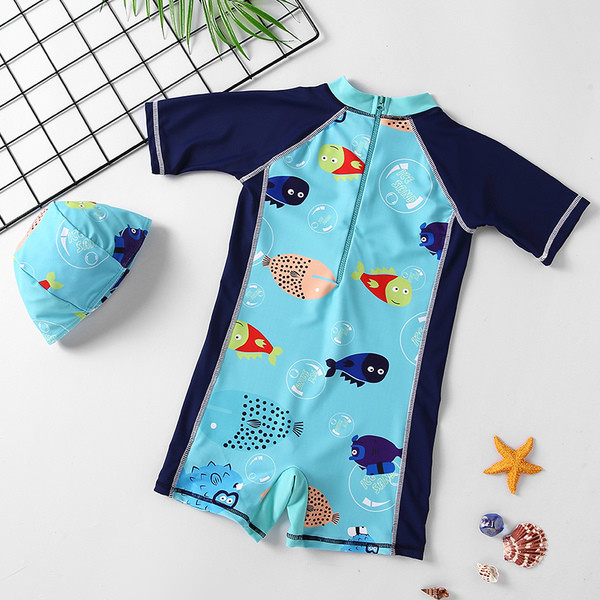 Costum de baie intreg pentru baieti cu aplicatie