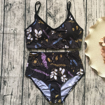 Costum de baie elegant din două piese - bikini cu talie înaltă și top floral