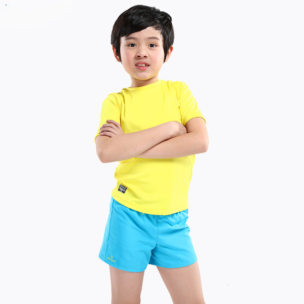 Gyermek úszónadrág fiúknak kék és zöld színben