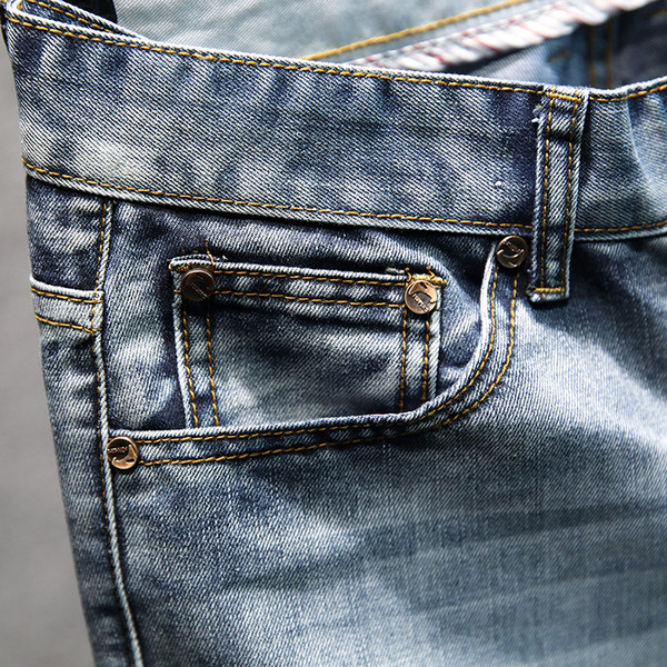 Világos alkalmi férfi farmernadrág