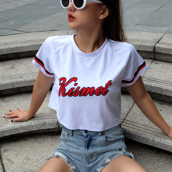 Tricou sport și casual de damă alb cu inscripție