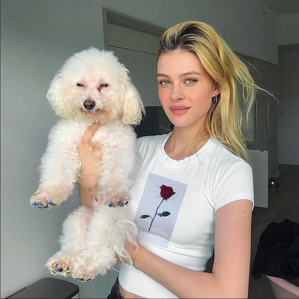 Tricou scurt dama casual cu aplicatie, de culoare alba