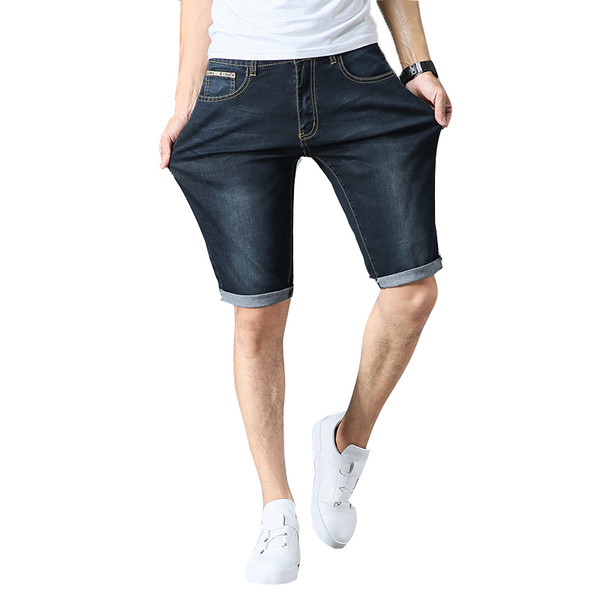 Blugi barbatesti in mai multe culori