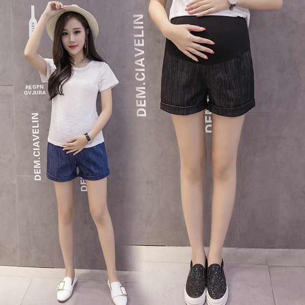 Pantaloni scurți de blugi pentru gravide în două culori