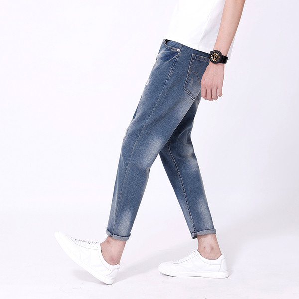 Blugi barbatesti model lat 9/10 cu motive fragmentate