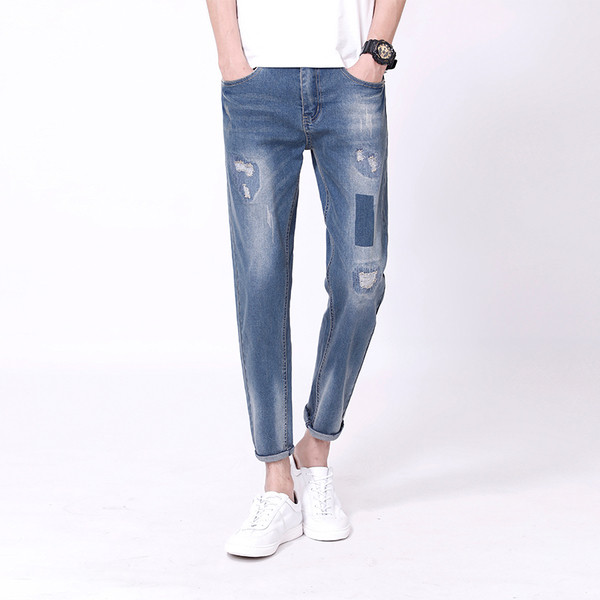 Blugi barbatesti model lat 9/10 cu motive fragmentate