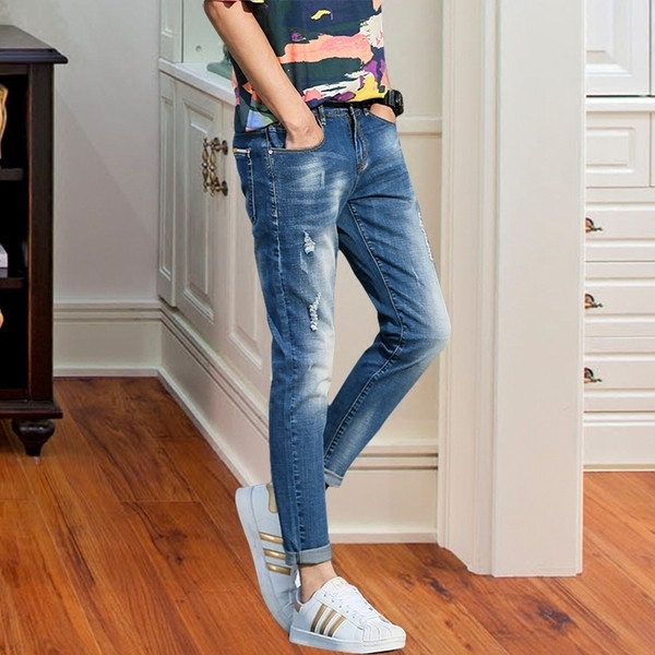 Új modell nyári férfi farmer modell Slim