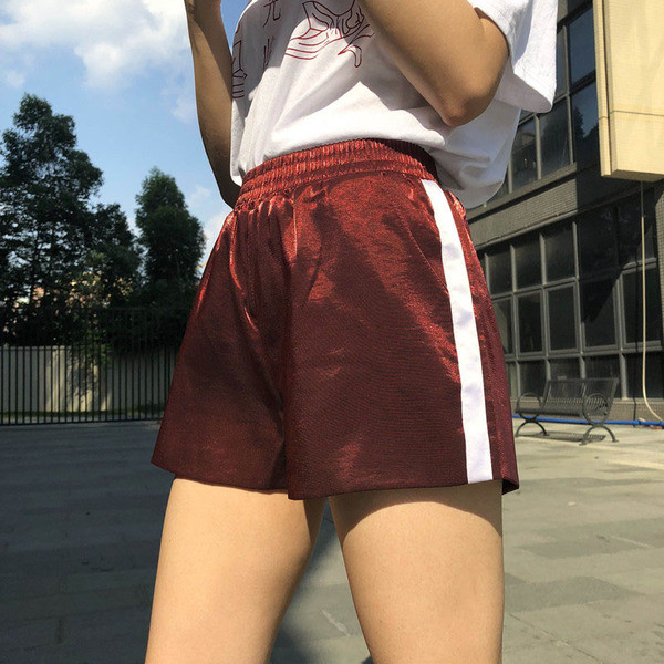 Γυναικεία καλοκαιρινά παντελόνια σε μπλε και κόκκινο χρώμα