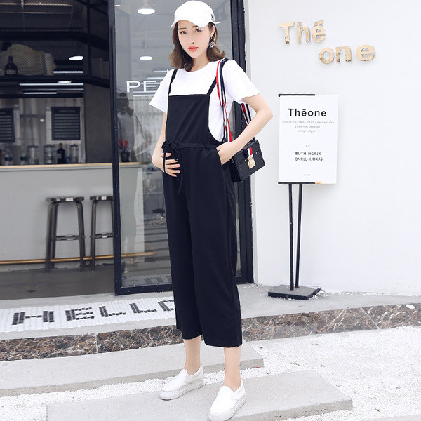 Σαλοπέτα για έγκυες γυναίκες και κοντομάνικο μπλουζάκι σε δύο χρώματα