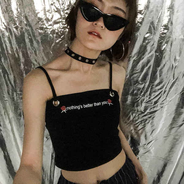 Maiou de damă scurt zilnic cu inscripție și broderie, de culoare neagră