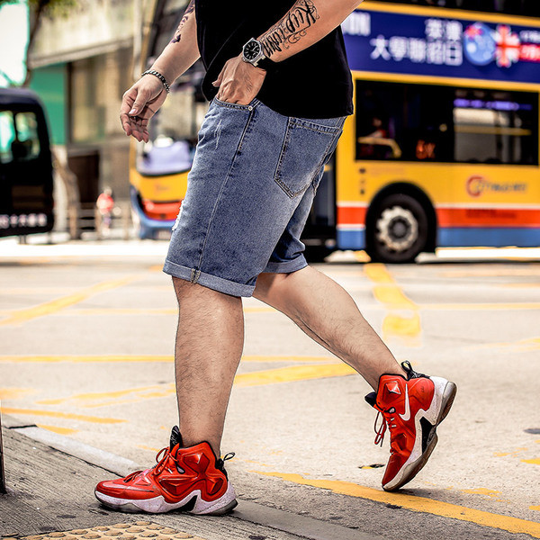 Blugi casual scurti barbati model larg