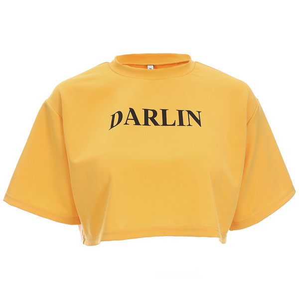 Κομψό μπλουζάκι με κοντό μανίκι σε κίτρινο χρώμα με σχέδιο με 3/4 μανίκια