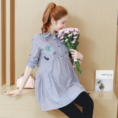 Csíkos ing hímzéssel kismamáknak